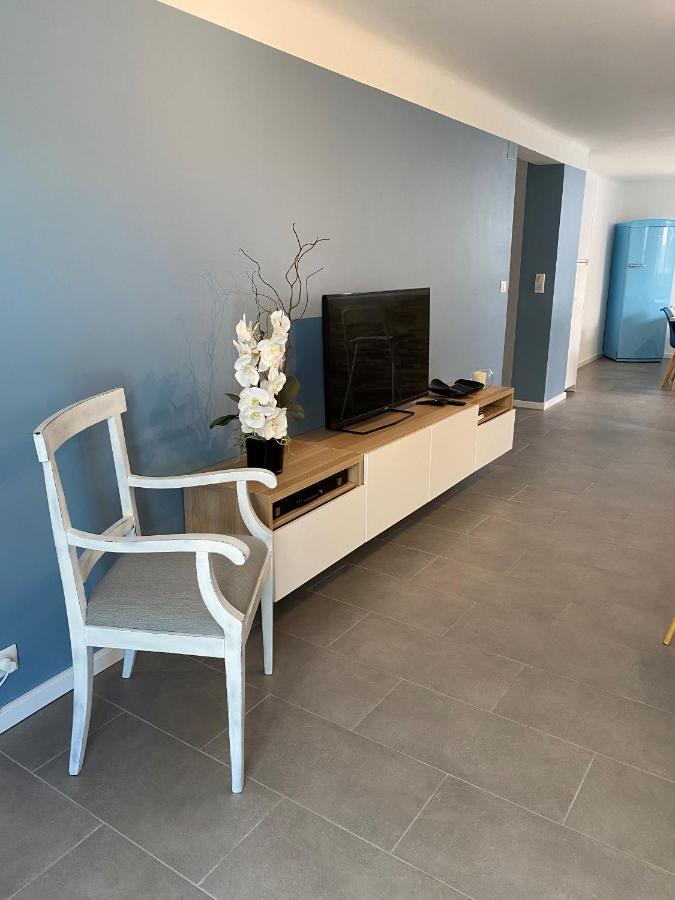 Appartement Rez De Villa Proche Port Et Plages De Sanary Exterior foto